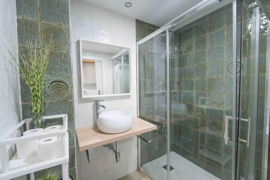Apartamento En La Mejor Zona De Triana, Junto Al Puente Sevilla Exterior foto